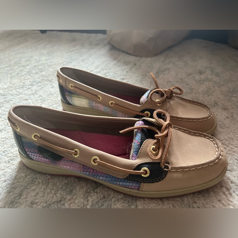 Women’s sperrys